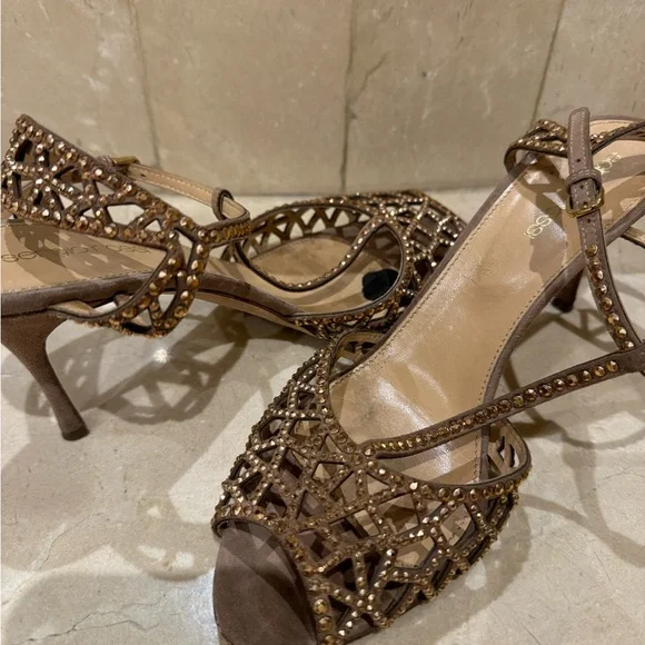 Sergio Rossi Tresor Sandals with crystals - Picture 9 of 13